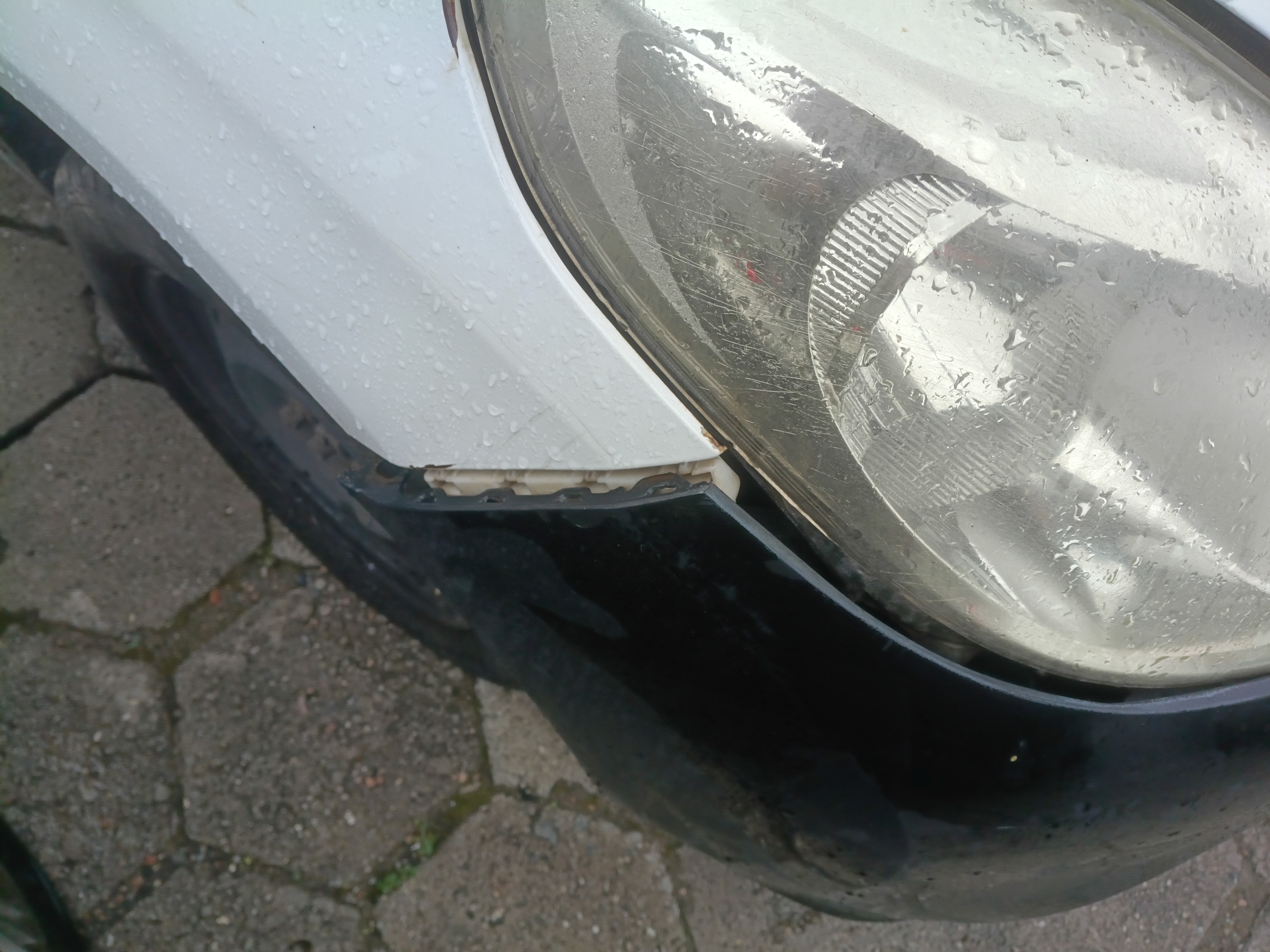 NISSAN VERSA 16SV FLEX - 2013/2014 — foto 4 de 12