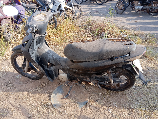HONDA - BIZ 125 ES - leilão extrajudicial - TIANGUÁ CE - lance mínimo R$ 700