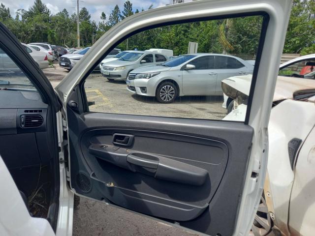 FIAT STRADA FASE 4 WORKING HARD CE 1.4 8V FLEX 2020 - 2019/2020 — foto 13 de 24