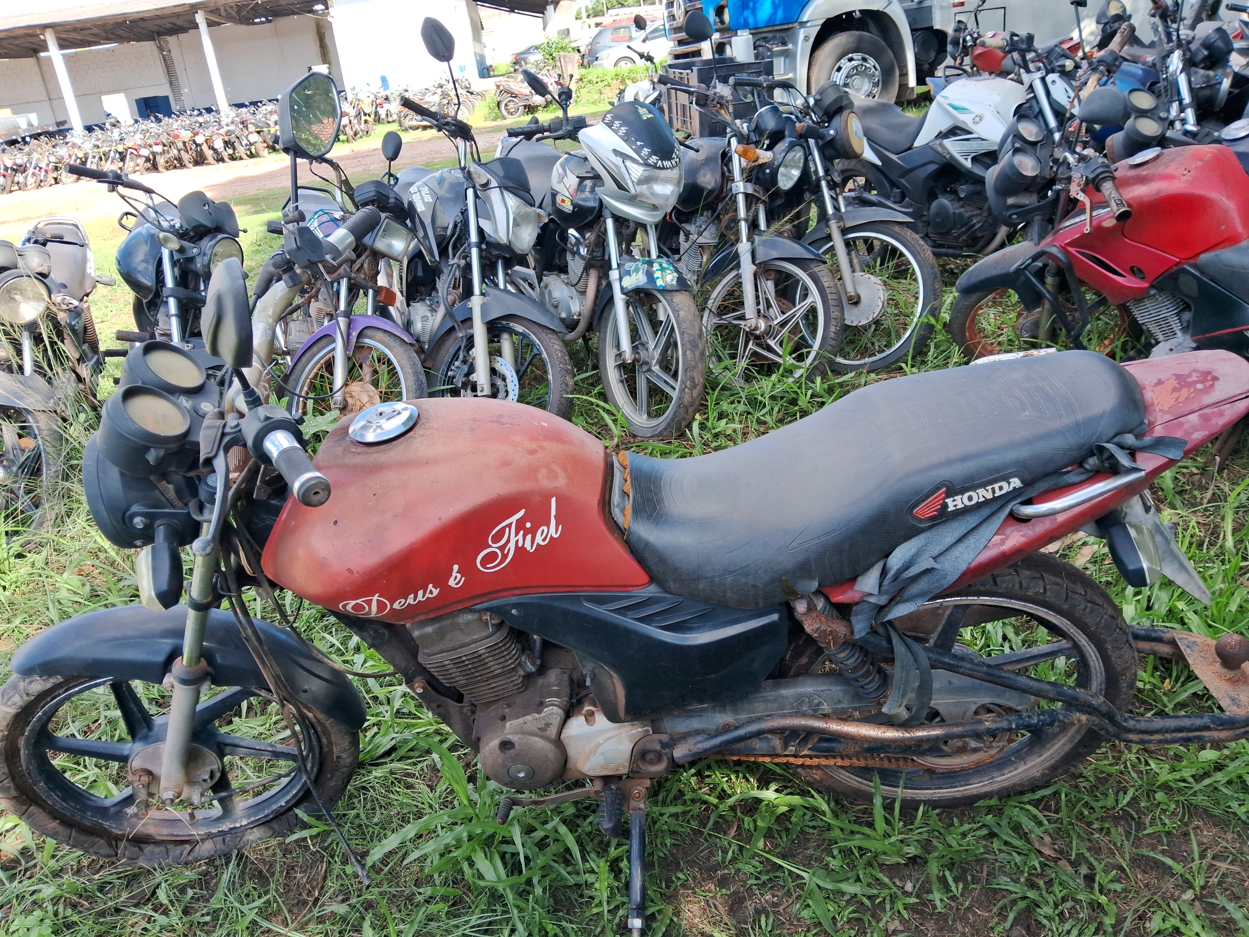 HONDA - CG 125 FAN KS - leilão extrajudicial - CASTANHAL PA - lance mínimo R$ 411