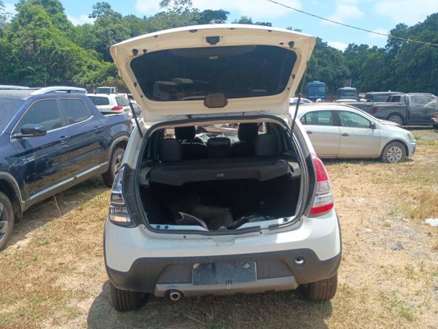 RENAULT SANDERO STEPWAY - 2012/2013 — foto 18 de 36
