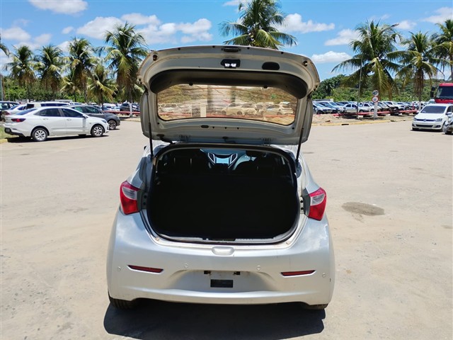 HYUNDAI HB20 1.6A COMF - 2014/2015 — foto 26 de 40
