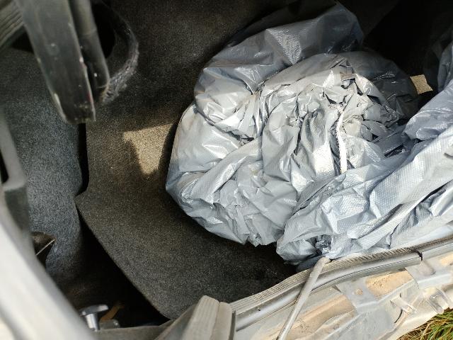 RENAULT CLIO RT 1.0 16V - 2002/2002 — foto 18 de 37