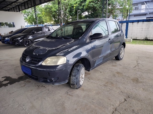 Volkswagen FOX 1.0 2007 em leilão