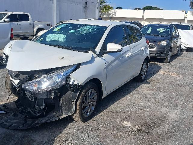 -- Yaris XS 1.5 Flex 16V 4P Aut 2024