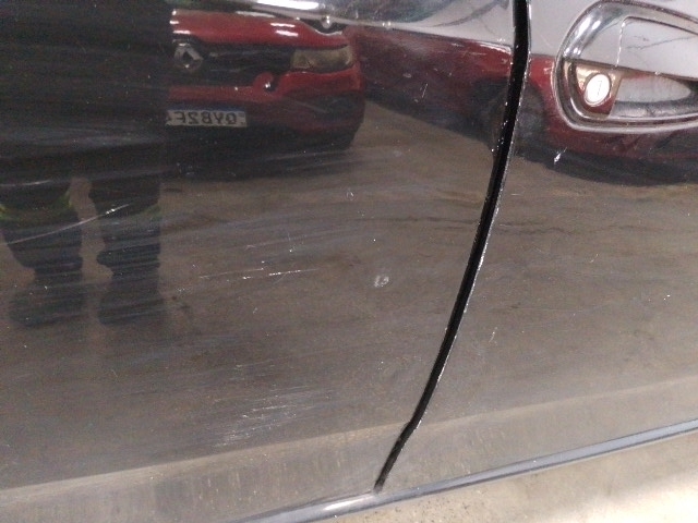 FIAT PUNTO 1.4 - 2010/2010 — foto 34 de 40