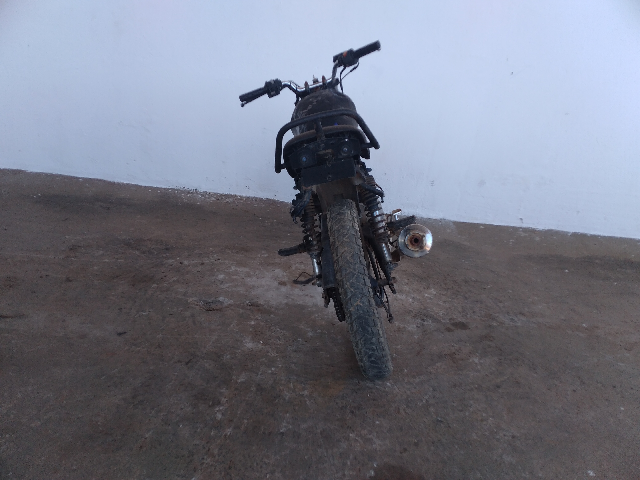 Foto 13 de 23: YBR 125E - 2008/2008