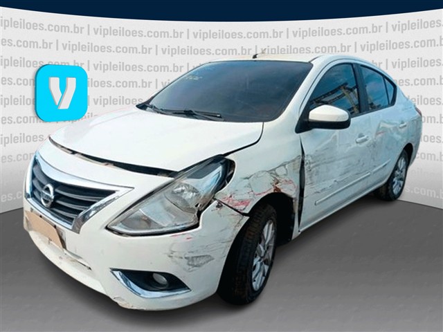 Nissan Versa 10 S