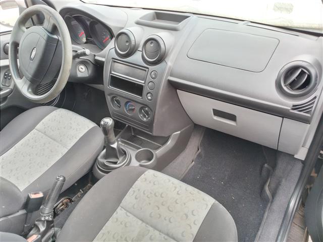 FORD FIESTA FLEX - 2009/2009 — foto 6 de 9