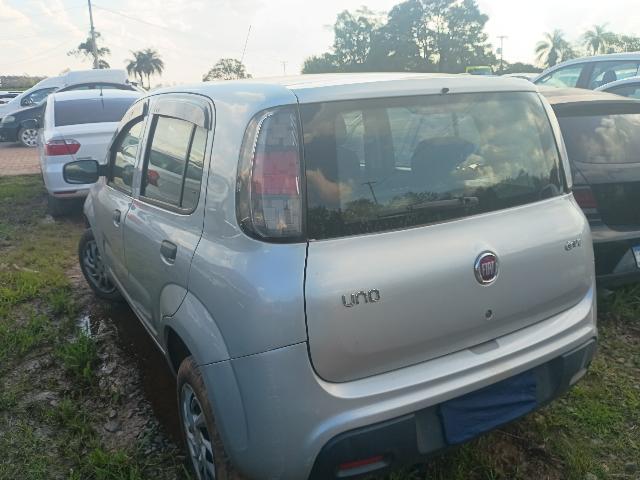 FIAT UNO DRIVE 1.0 FLEX 6V 5P - 2017/2018 — foto 4 de 19