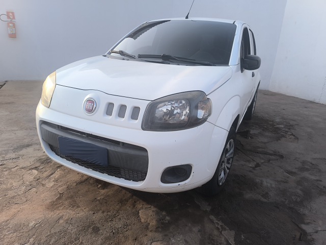FIAT UNO VIVACE 1.0 - 2015/2016