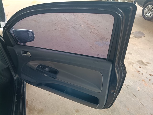 VOLKSWAGEN SAVEIRO CD HL MB - 2016/2016 — foto 14 de 25