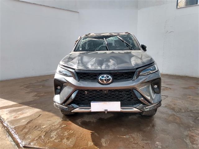 Foto 8 de 29: HILUX SWSRXA4RD - 2024/2024