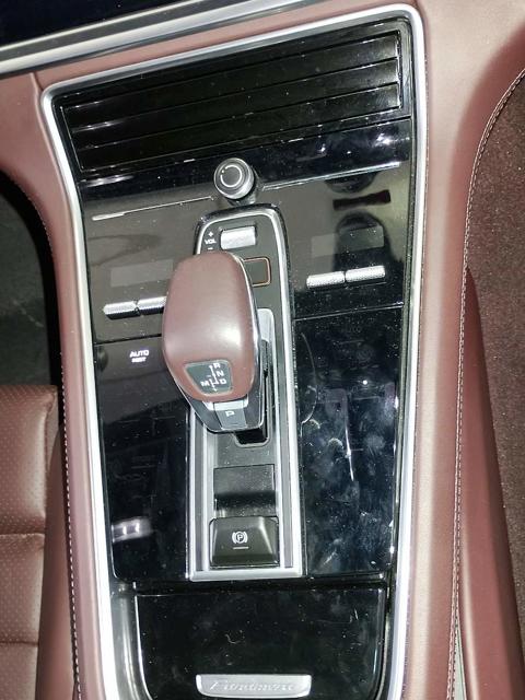 Foto 21 de 50: PANAMERA 4EHYB - 2023/2023