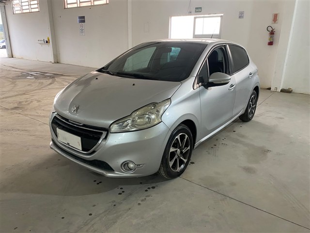 PEUGEOT 208 ACT PACK BVA - 2014/2015