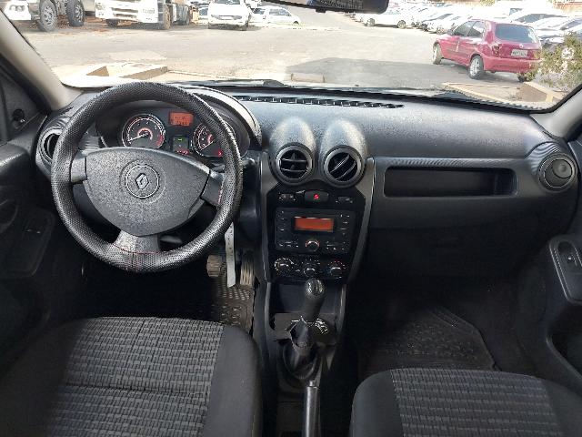 RENAULT SANDERO EXP 16 - 2011/2012 — foto 6 de 40
