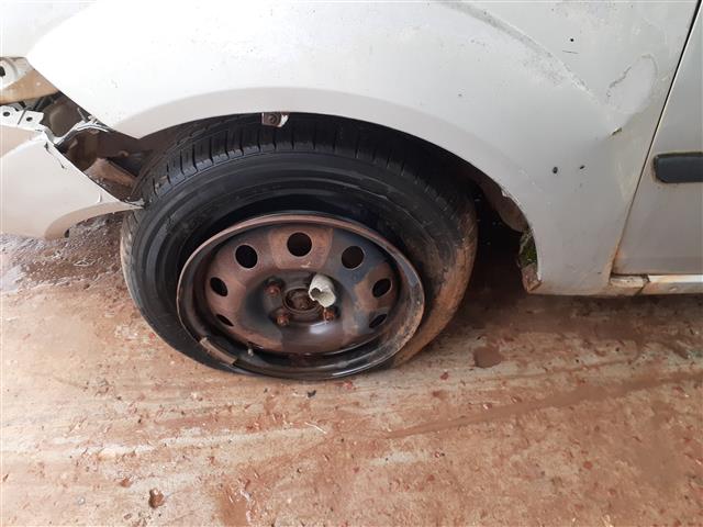 FORD FIESTA - 2003/2003 — foto 18 de 20