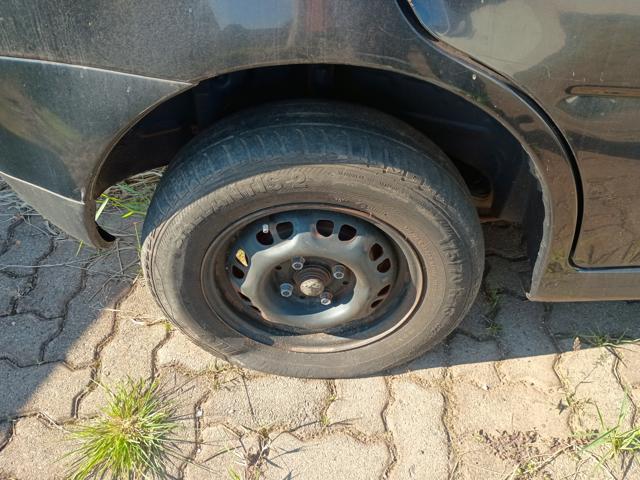 VOLKSWAGEN GOL 1.0 GIV - 2010/2010 — foto 23 de 24