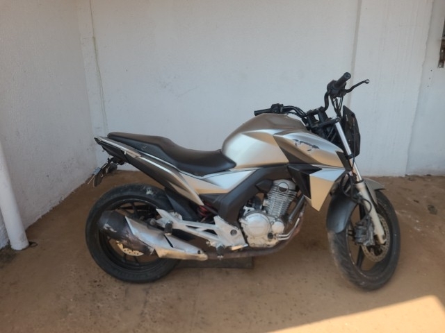 HONDA - CB250F TWISTER CBS - leilão extrajudicial - SÃO LUÍS MA - lance mínimo R$ 5.100