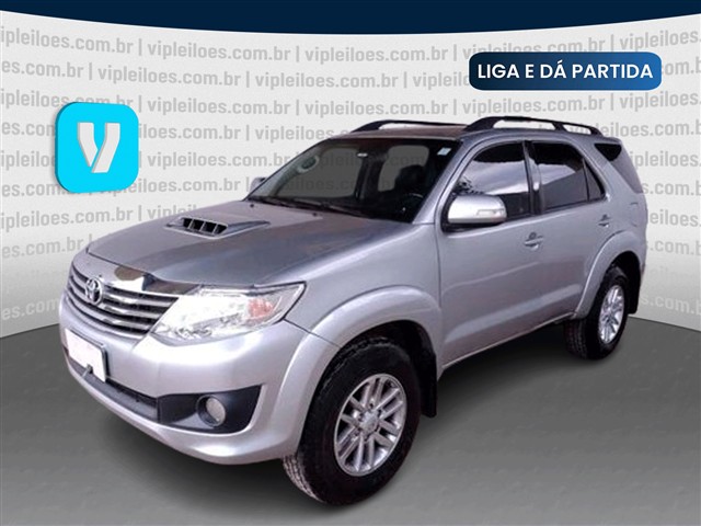 TOYOTA HILUXSW4 SRV4X4 - 2014/2015
