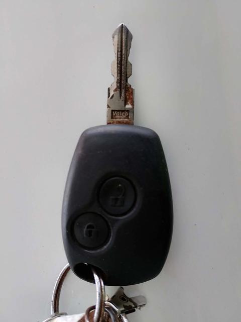 RENAULT LOGAN EXP 1016V - 2013/2013 — foto 27 de 35