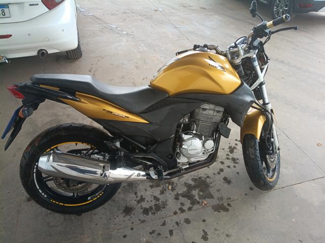 Foto 2: CBR 600 RR - 2009/2010