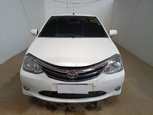TOYOTA ETIOS SD XLS - 2013/2013 — foto 7 de 33