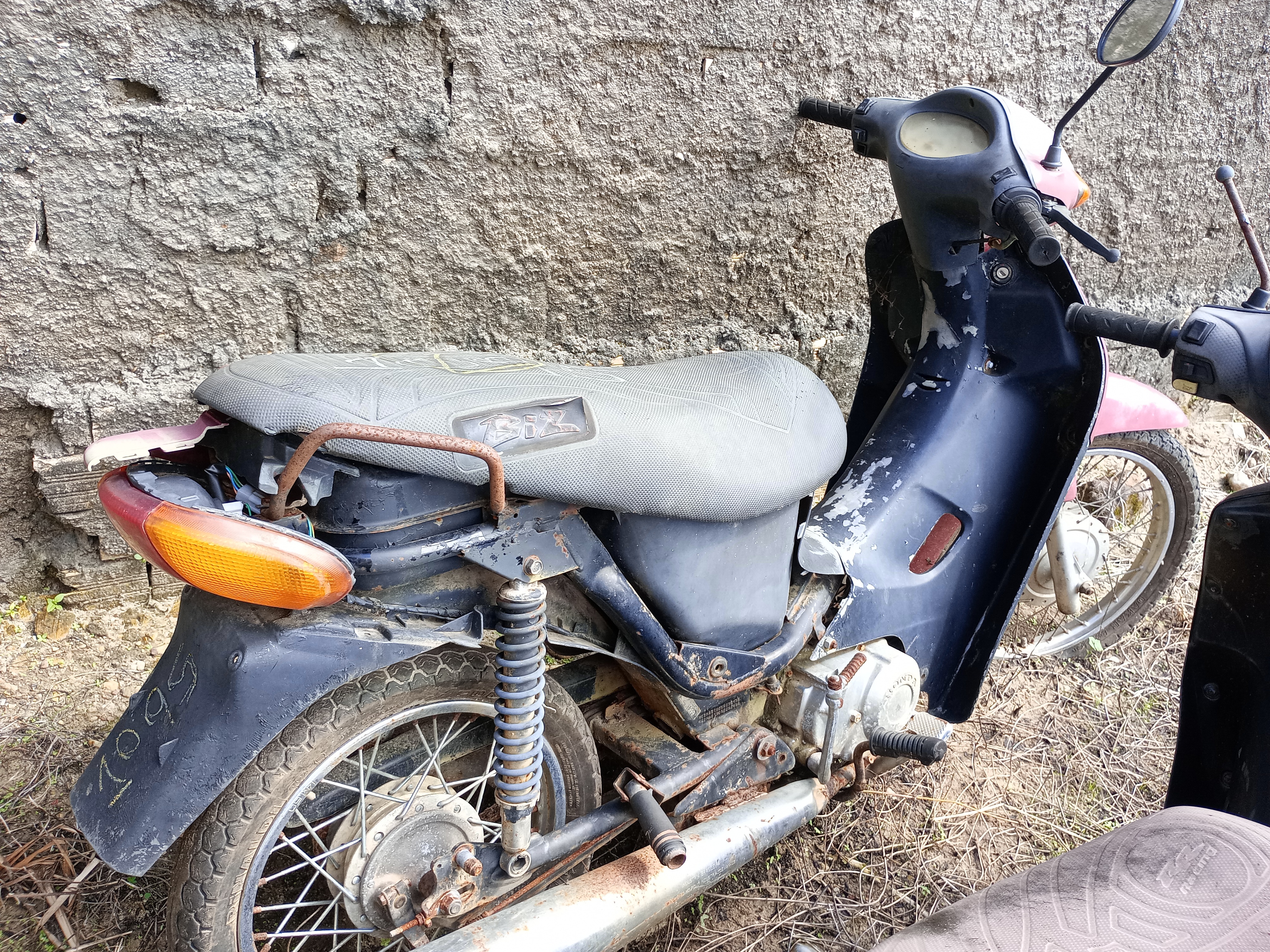 HONDA - C100 BIZ - leilão extrajudicial - Não informado PA - lance mínimo R$ 167