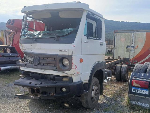 VOLKSWAGEN 10.160 DRC 4X2 - 2013/2013