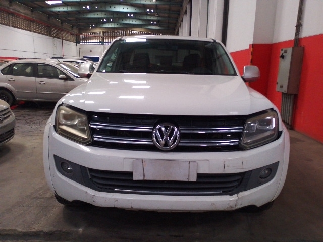 VOLKSWAGEN AMAROK CD 4X4 HIGH - 2016/2016 — foto 8 de 40