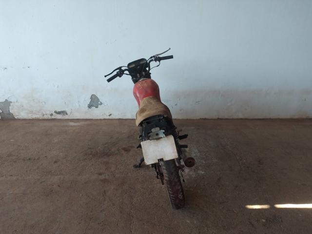 HONDA CG 125 TITAN - 1999/1999 — foto 4 de 9