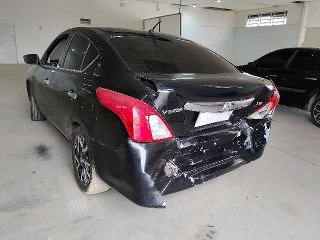 Foto 3: VERSA 16 UNIQUE - 2015/2016