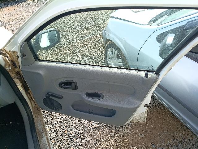 Foto 11 de 32: CLIO CAM1016VH - 2010/2011