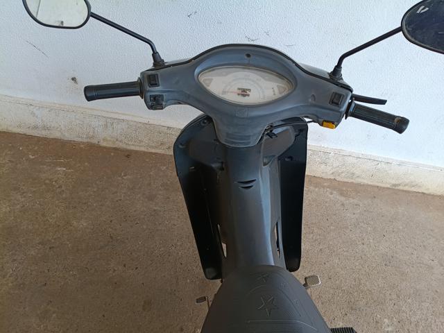 Foto 5: C100 BIZ ES - 2004/2004