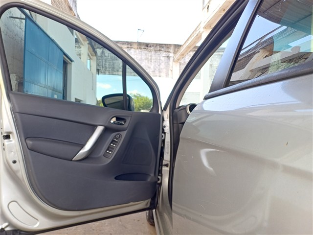 CITROEN C3 TENDANCE BVA - 2015/2015 — foto 11 de 23
