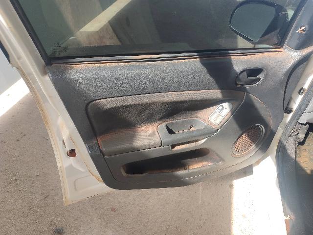 FORD FIESTA FLEX - 2011/2012 — foto 20 de 37