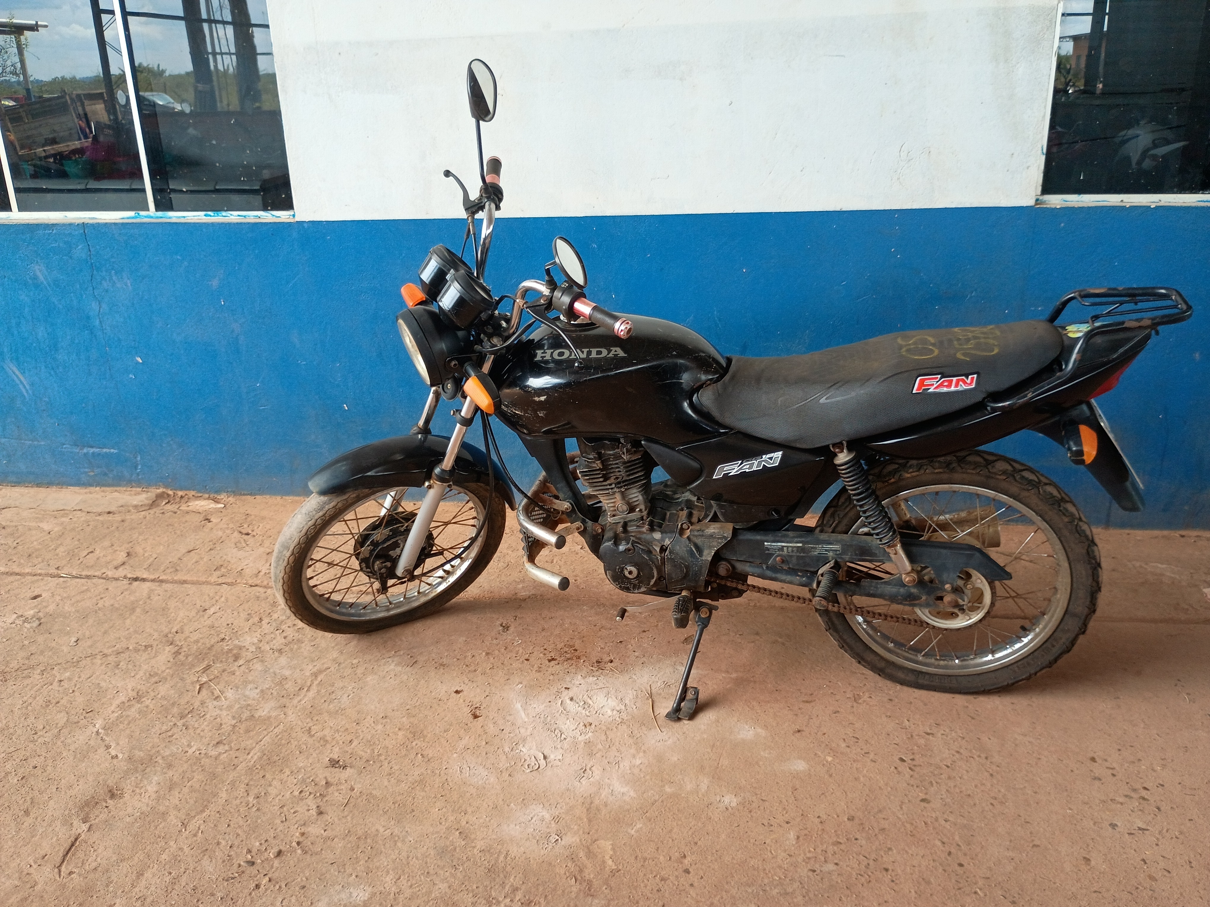 HONDA - CG 125 FAN - leilão extrajudicial - ALTAMIRA PA - lance mínimo R$ 305