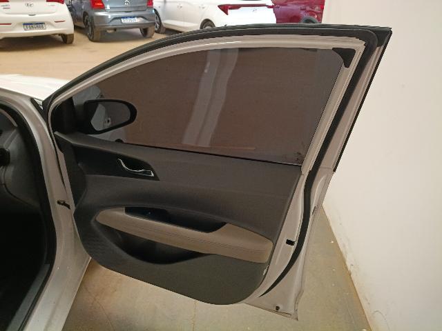 HYUNDAI HB20S 10M LIMITE - 2022/2023 — foto 15 de 27