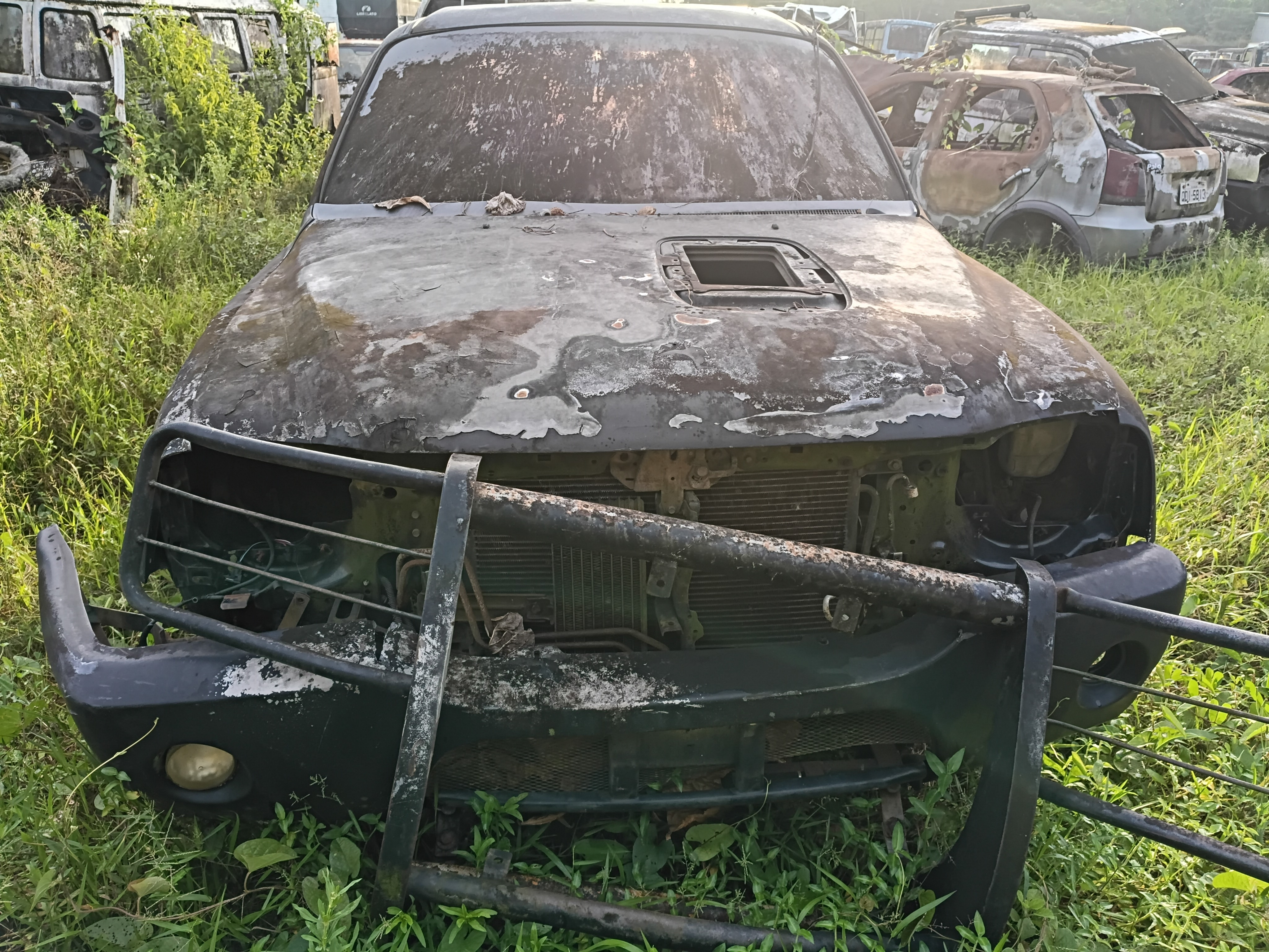 MMC - L200 4X4 GL - leilão extrajudicial - MARITUBA PA - lance mínimo R$ 100