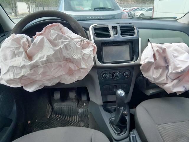 RENAULT LOGAN EXPR 1016V - 2015/2016 — foto 5 de 40
