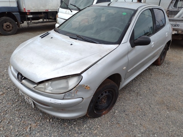 PEUGEOT - 206 14 SENSAT FX - leilão extrajudicial - SAMAMBAIA DF - lance mínimo R$ 3.200
