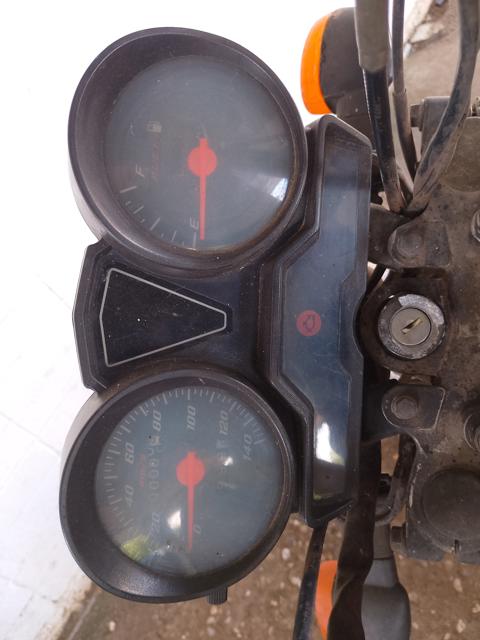YAMAHA FACTOR YBR125 K - 2009/2010 — foto 7 de 9
