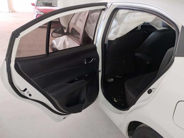 Foto 14 de 28: YARIS SD XLS15 AT - 2019/2020