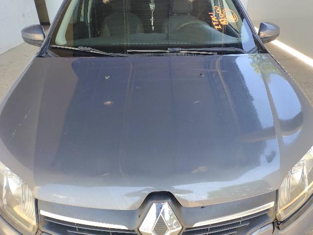 Foto 10 de 39: SANDERO EXP16SCE - 2017/2018