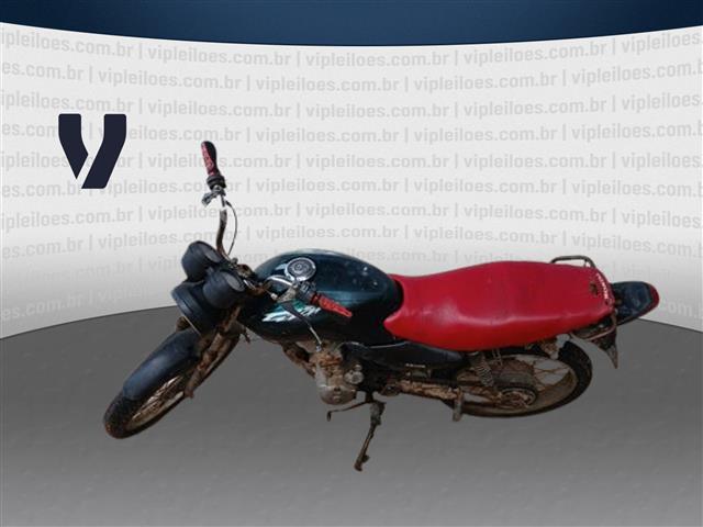 Honda CG 125 Titan KSE 2003 em leilão