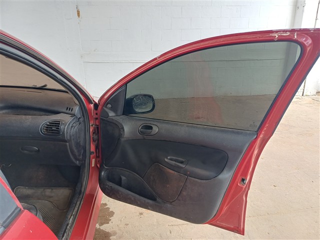 PEUGEOT 206 14 PRESEN FX - 2007/2008 — foto 11 de 26