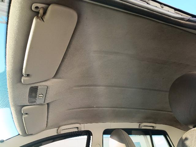 VOLKSWAGEN FOX 1.0 - 2009/2010 — foto 28 de 29