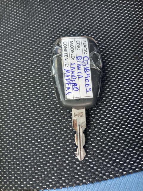 RENAULT SANDERO EXP1016V - 2014/2014 — foto 31 de 31