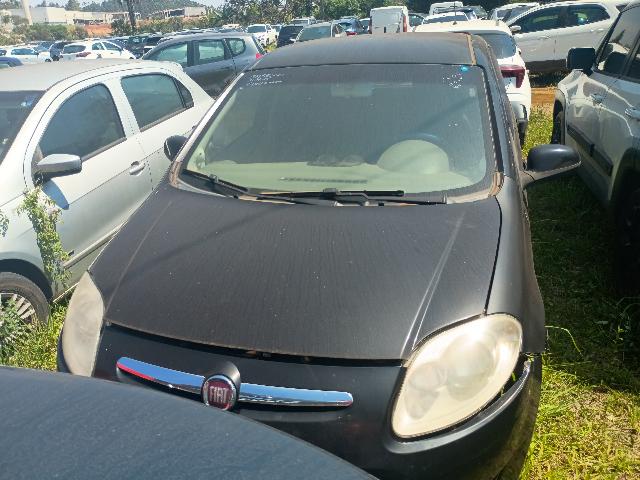 FIAT PALIO ATTRACT 1.0 - 2014/2015 — foto 8 de 22
