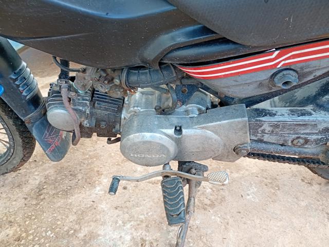 HONDA POP100 - 2012/2012 — foto 12 de 13
